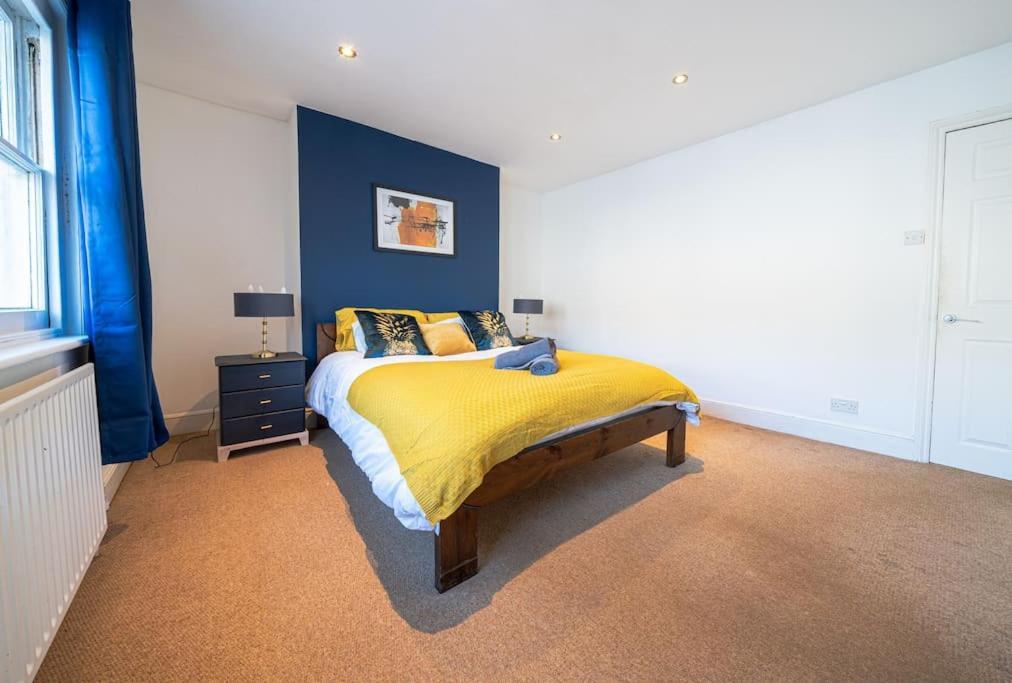 Ferienwohnung Large City Centre 2 Bed - Close To Station Royal Tunbridge Wells Exterior foto